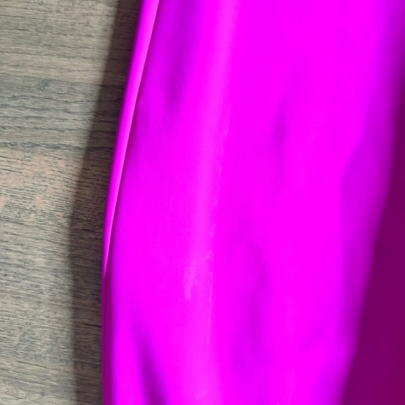 Chiara Boni La Petite Robe-Size 44 (US 8/9) Dress with Arm Cape-Fuchsia - Picture 7 of 10